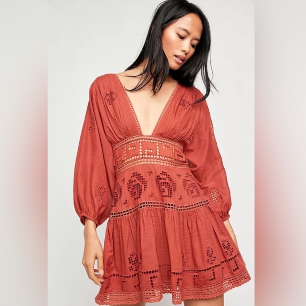 FREE PEOPLE & REVOLVE TEA TIME RUST WORTHY DEEP V-NECK BOHO MINI DRESS SZ 6